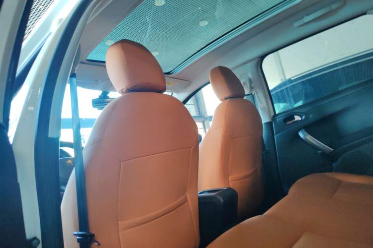 Used Peugeot 2008 2014 1.6L Automatic Fashion Edition