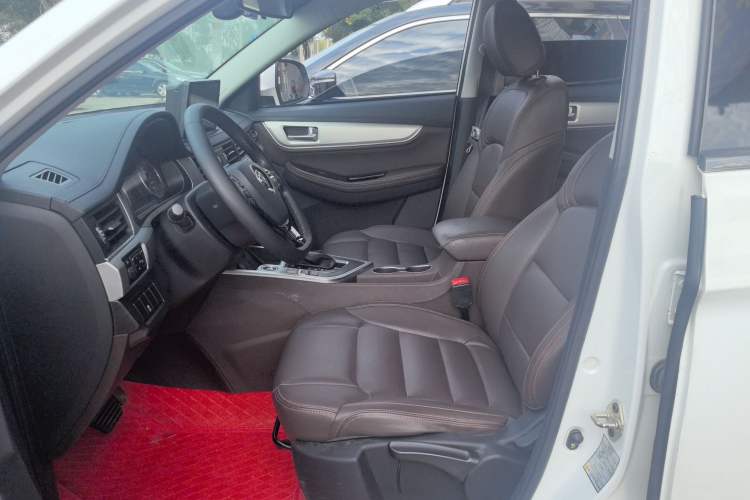 Used FORTHING Joyear X5 2017 Jingxiang Series 1.5T CVT Luxury Model
