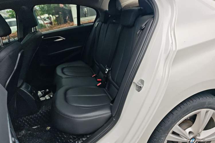 Used BMW 1 Series 2018 Facelifted 118i Design Package Edition