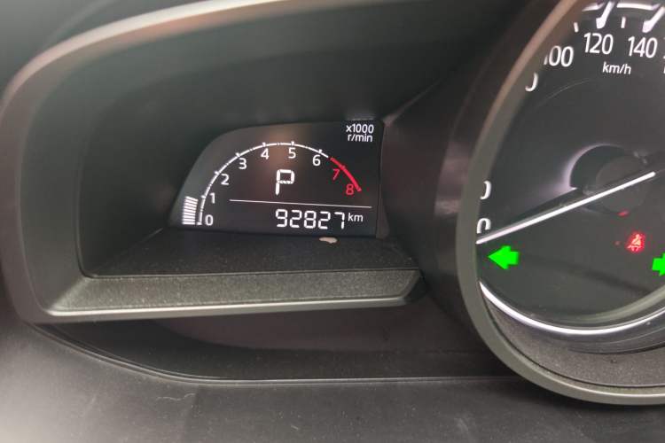 Used Mazda Mazda 3 Axela 2017 Hatchback 1.5L Automatic Comfort Model Emission Standard China V