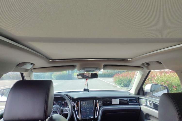 Used Zotye T700 2017 1.8T Manual Luxury Model
