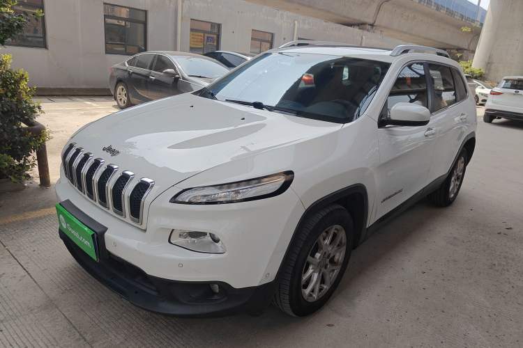 Used Jeep Cherokee 2016 2.4L Leading Edition