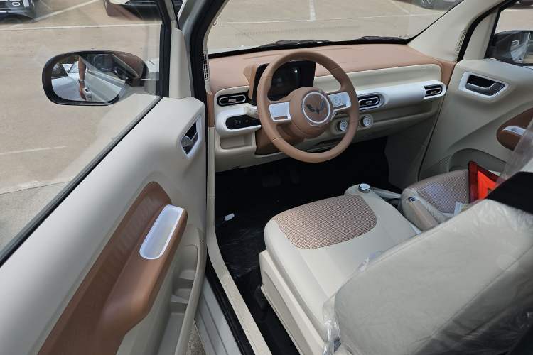 Used Wuling Hongguang MINIEV 2024 3rd Generation 215km Youth Edition