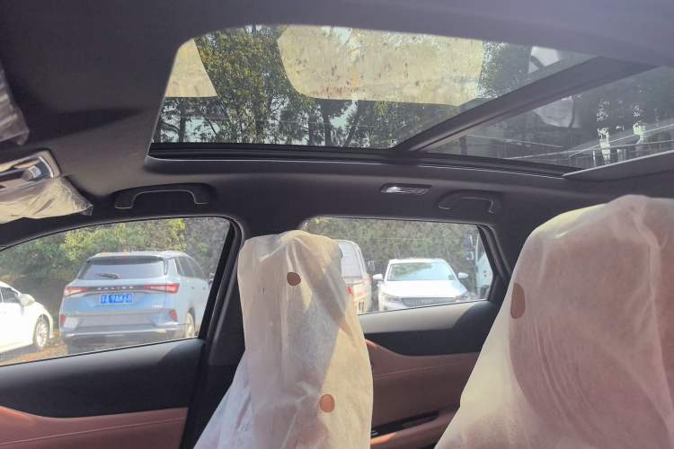 Used CHANGAN UNI-Z 2025 1.5T Premium Edition Headliner