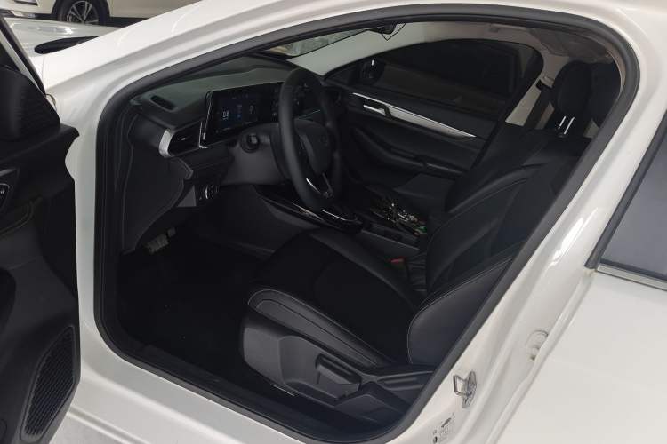 Used Ford Escort 2021 1.5L Automatic Diamond Edition
