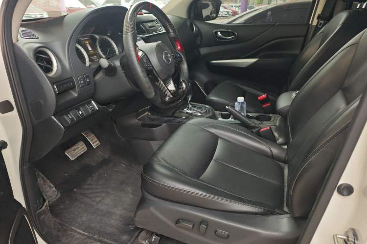 Used Nissan Terra 2020 2.5L XV 4WD Automatic Four-Wheel Drive Flagship Edition Interior 1