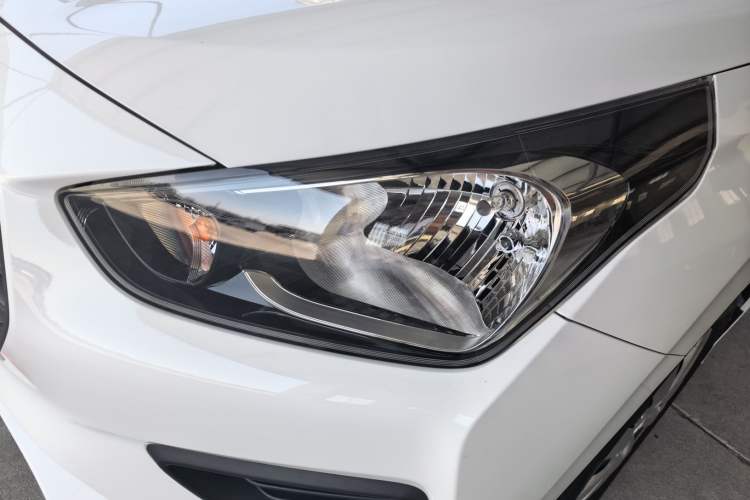 Used Hyundai Verna (older generation) 2020 1.4L Manual GL Refreshed Edition