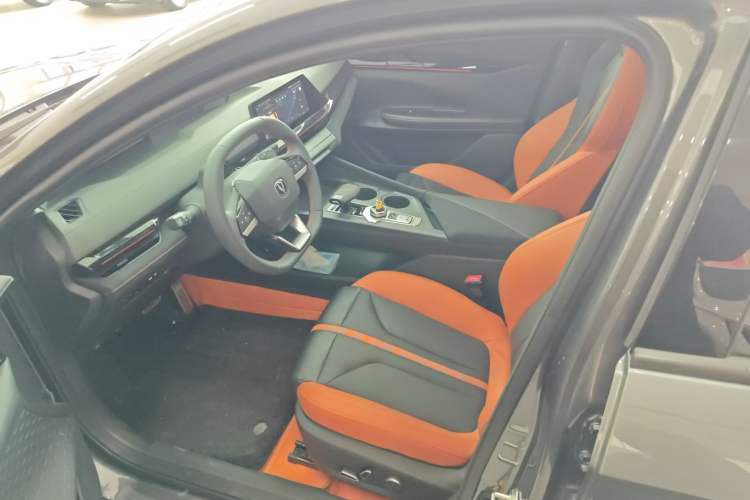 Used CHANGAN UNI-V 2024 1.5T Prestige Sport Edition Left Front Seat