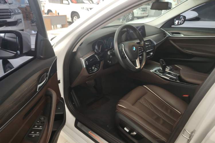 Used BMW 5 Series 2018 530Li Leading Edition Luxury Package