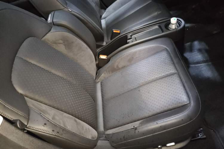 Used firefly firefly 2025 Illuminated Edition
