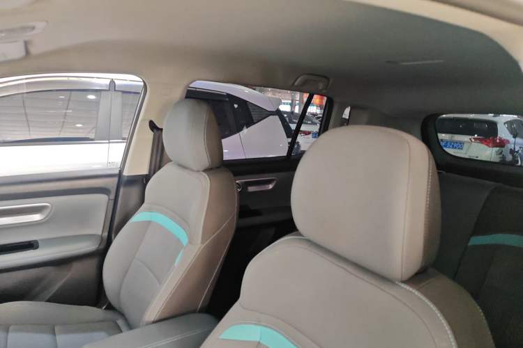 Used AION Y 2022 Plus 80 Enjoy Edition
