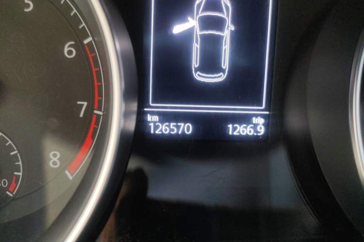 Used Volkswagen Golf 2016 1.4TSI Automatic R-Line