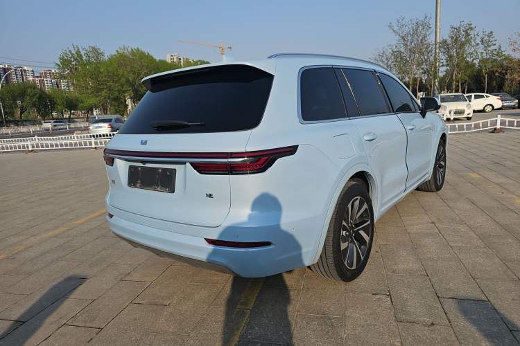 Used Li Auto ONE 2021 Extended-Range 6-Seater Version Rear Right 45 Deg