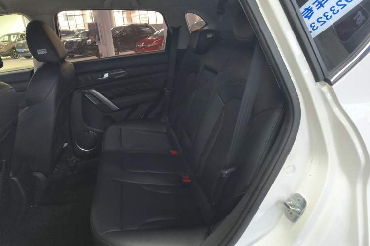 Used Haval H2 2016 Red-Label 1.5T Automatic Two-Wheel Drive Luxury Model