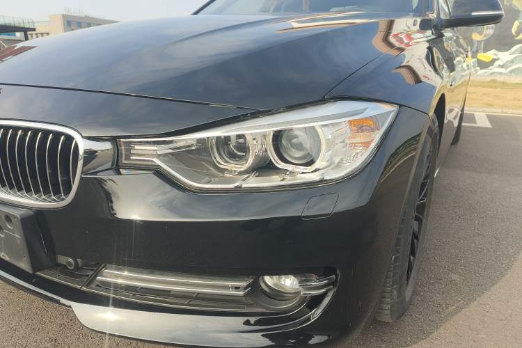 Used BMW 3 Series 2015 320Li Luxury Design Package