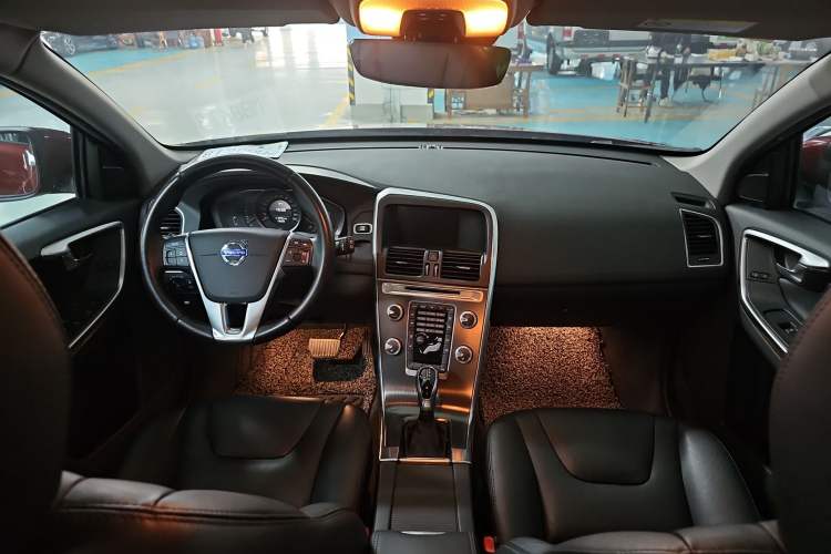 Used Volvo XC60 2014 T5 Zhiyi Edition
