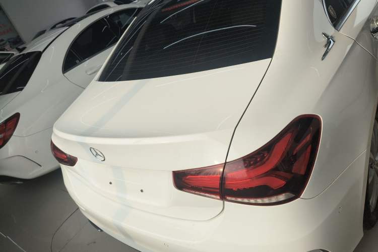 Used Mercedes-Benz A-Class 2020 Restyled A 200 L Sport Sedan Fashion Version
