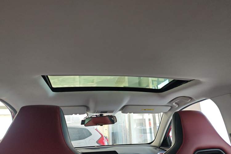 Used Oshan X5 2021 Revised Version 1.5T DCT Luxury Edition