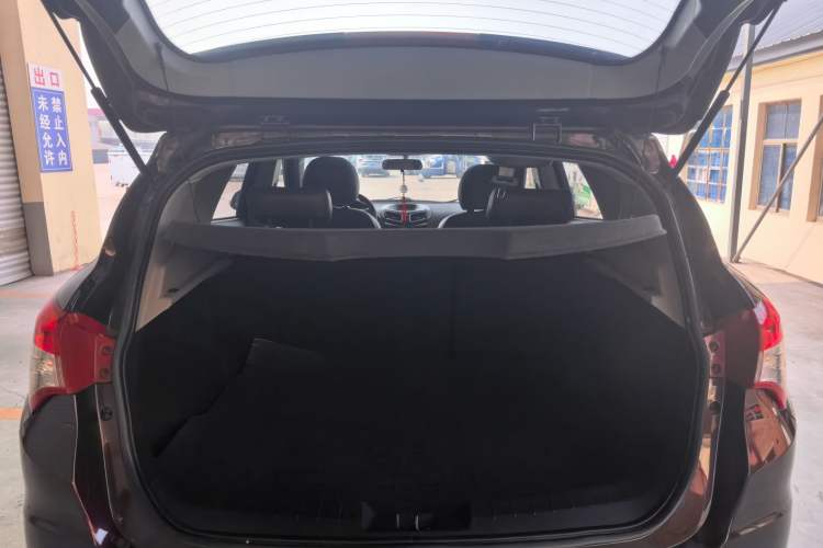 Used Haima S5 2015 1.6L Manual Luxury Model with Sunroof
