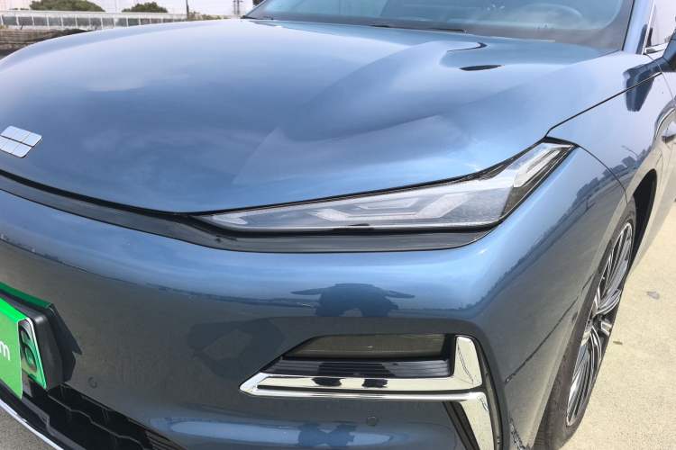 Used Geely Galaxy Galaxy 8 2025 130km EM-P Starship Edition