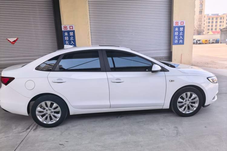 Used Buick GT 2018 15T Dual-Clutch Elite Model China V Standard
