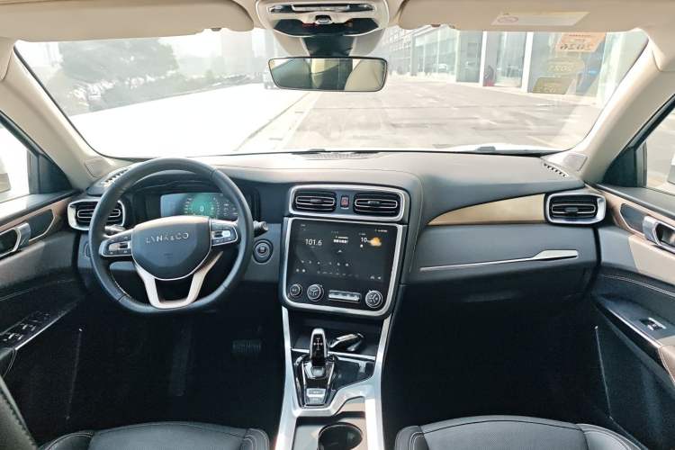 Used Lynk & Co 01 2017 2.0T Two-Wheel Drive Pro Edition