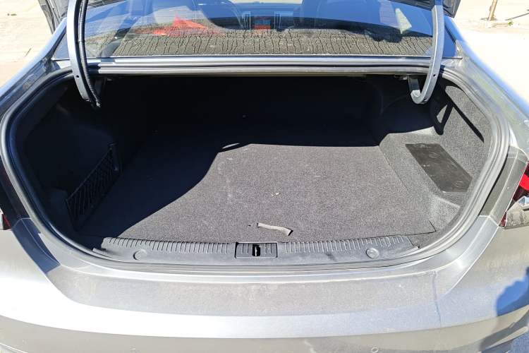 Used Roewe i6 MAX New Energy 2020 1.5T PHEV Sporty Cool Edition
