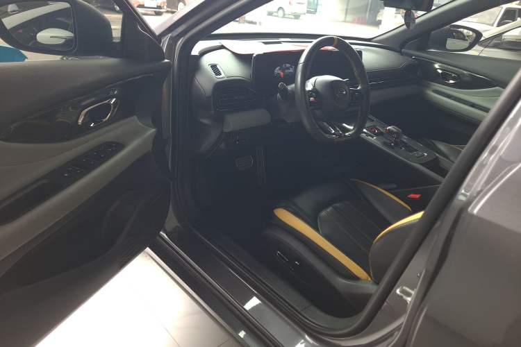 Used GAC Trumpchi EMPOW 2021 270T DCT J15 Version