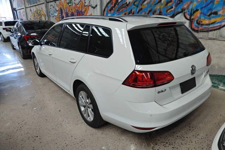 Used Volkswagen Golf 2015 1.4TSI Comfort Travel Edition