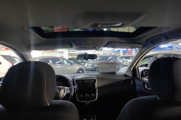 Used Nissan Tiida 2019 1.6L CVT Cool Edition China VI Standard