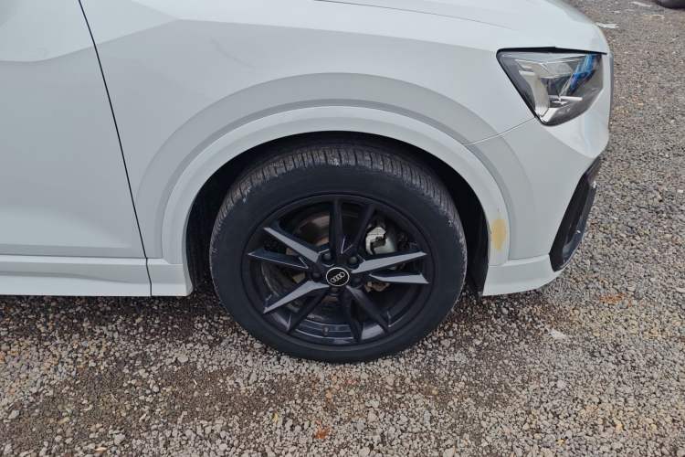 Used Audi Q2L 2022 35 TFSI Progressive Dynamic Edition Exterior 2