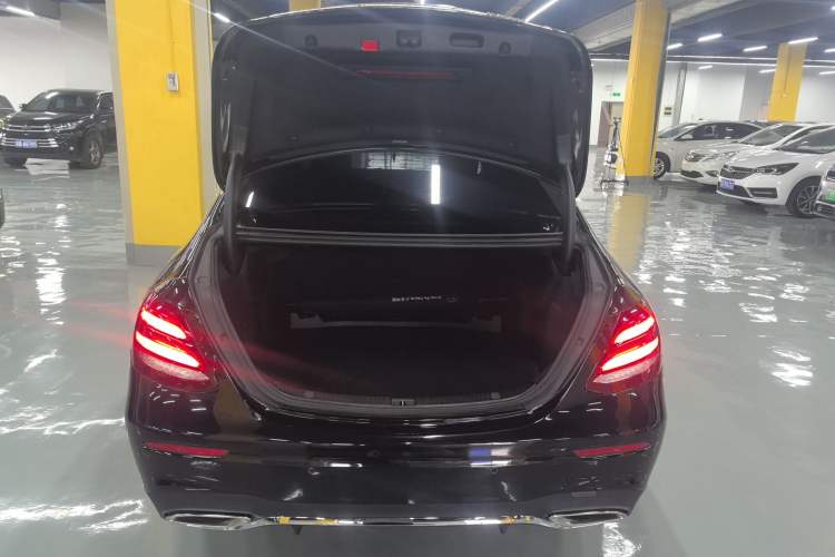 Used Mercedes-Benz E-Class 2020 Facelift E 260 L Sport Edition