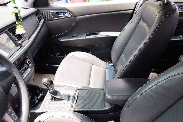 Used Hyundai Mistra 2017 1.6T Automatic Smart GLS China V Standard Interior 4