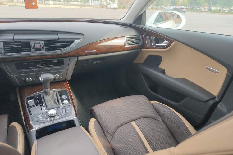 Used Audi A7 2014 50 TFSI quattro Comfort Model
