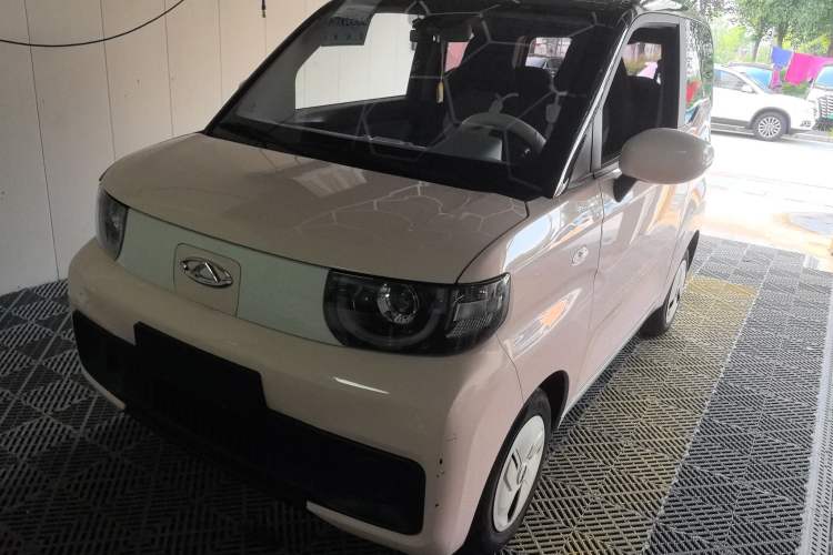 Used Chery New Energy QQ Ice Cream 2022 170km Sundae Phosphate Lithium-Ion