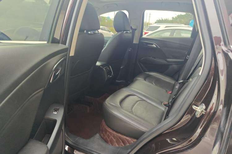 Used BORGWARD BX7 2016 28T 2WD Elite Edition 5-seater
