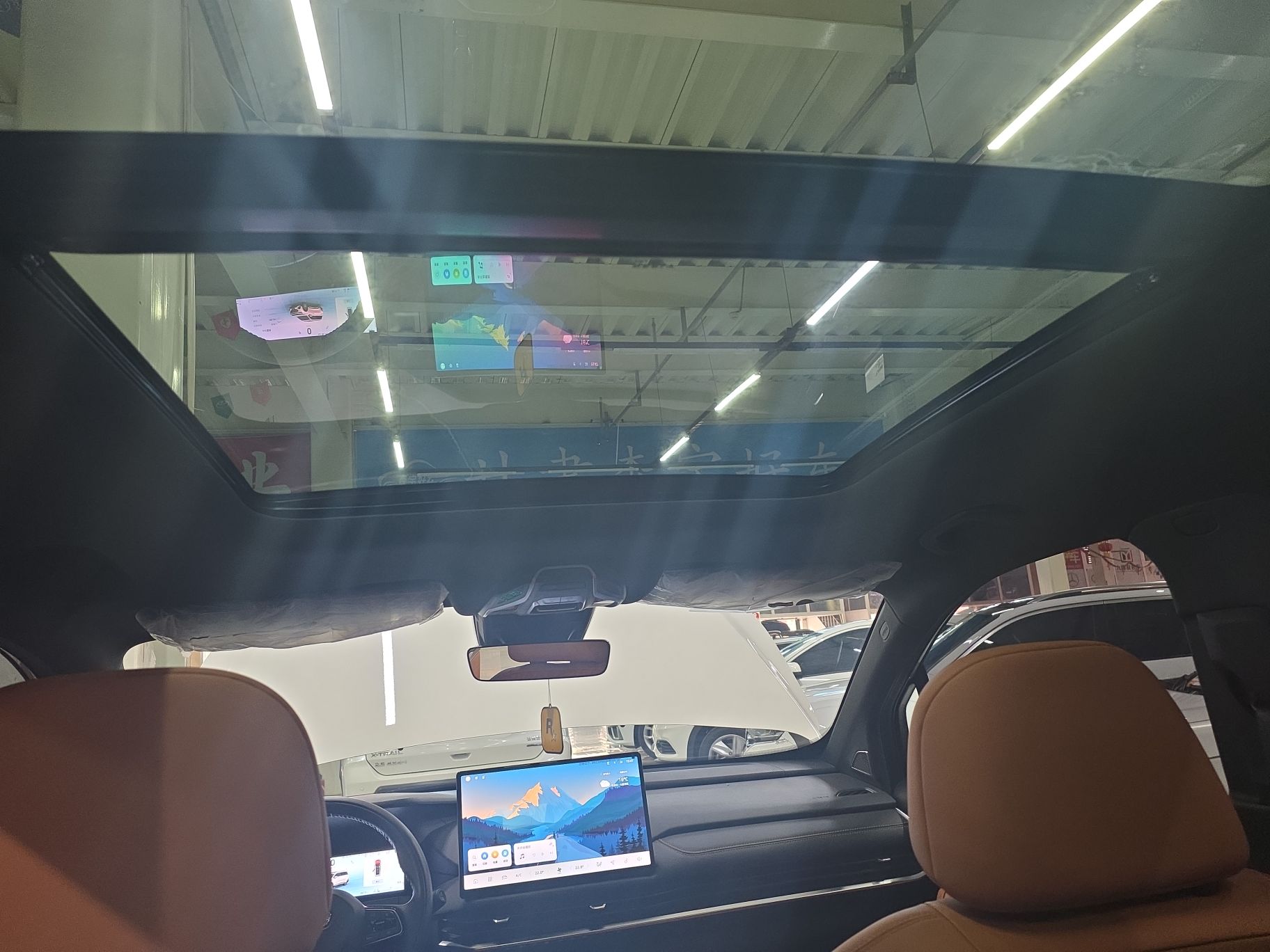 Geely Auto Haoyue L 2024 2.0T DCT Flagship Version — снимка 15