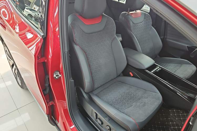 Used Volkswagen ID.4 X 2022 Kinergy Four-Wheel Drive Edition
