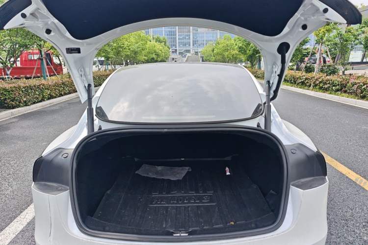 Used Tesla Model 3 2025 Rear-Wheel-Drive Version
