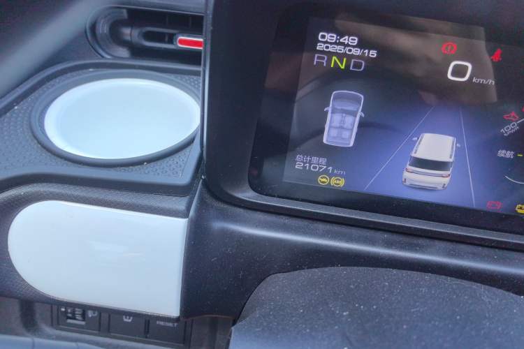 Used Wuling Hongguang MINIEV 2022 GAMEBOY 200km Gaming Edition with Lithium Iron Phosphate