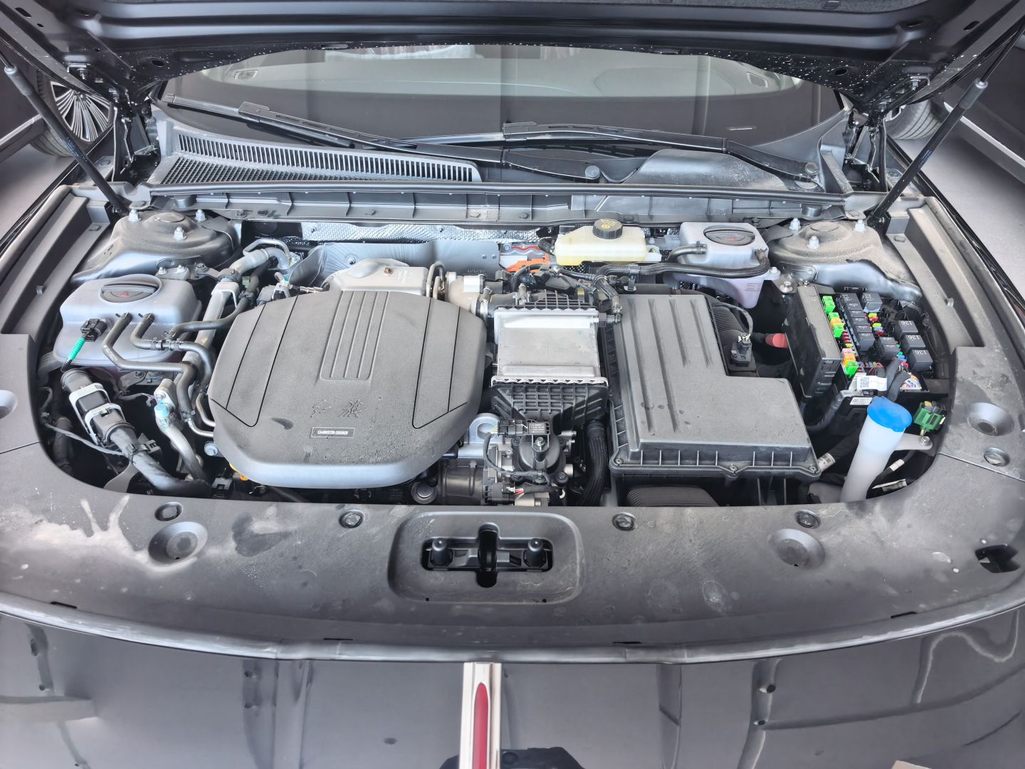 Hongqi H5 PHEV 2025 130 Super Hybrid Version — снимка 13