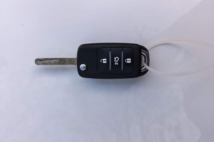 Used CHANGAN CS15 2021 1.5L Automatic Entry-Level Trim Interior 4