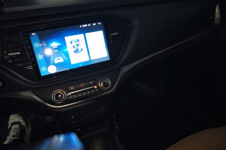 Used Land X2 2017 1.6L Automatic Jingrui Edition