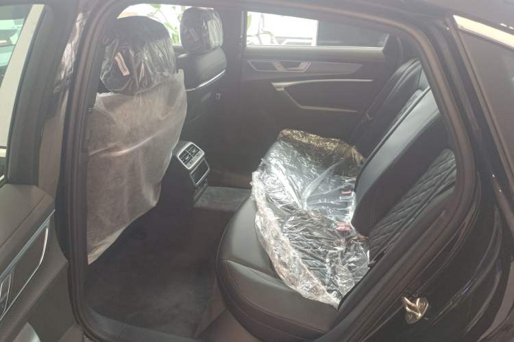 Used Audi A6L 2025 Revised 45 TFSI Prestige Dynamic Edition Interior 1