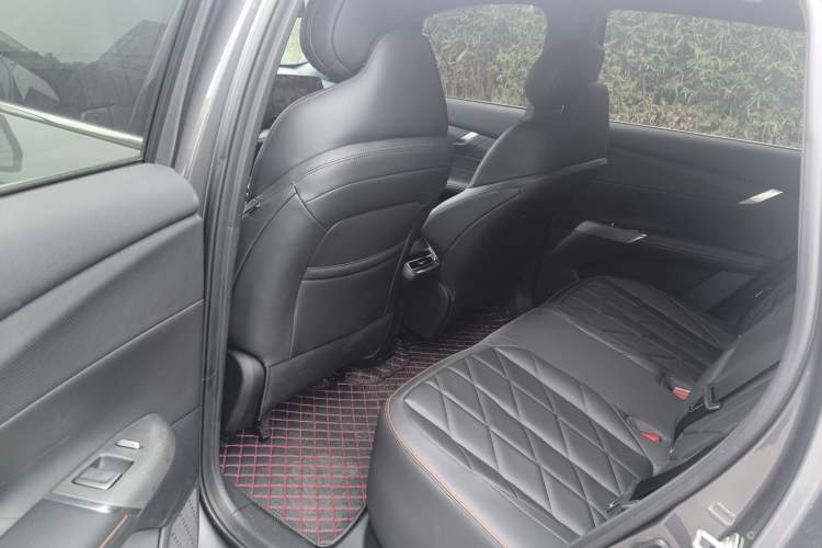 Used CHANGAN CS75 PLUS 2025 4th Generation 1.5T New Blue Whale Smart Luxury Edition