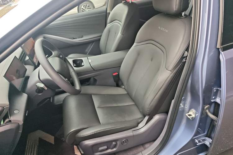 Used Nissan N6 2026 Model 180 Max
