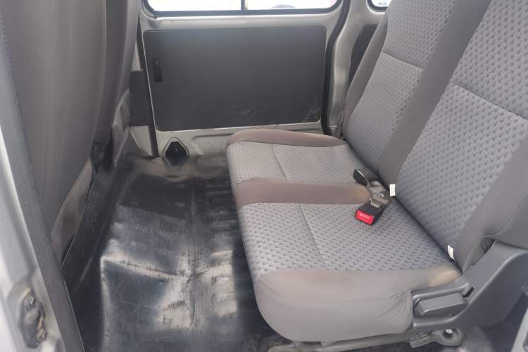 Used Wuling Zhiguang 2015 1.2L Practical LS-I Model