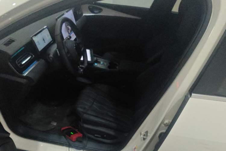 Used BYD Seal 06 New Energy 2025 DM-i Intelligent Drive 120KM Flagship Model Interior 12