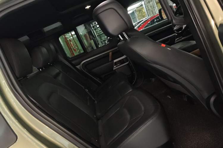 Used Land Rover Defender 2023 Facelift 110 3.0T P400 X-DYNAMIC HSE