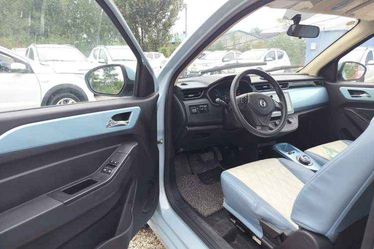 Used Brilliance Xinri i03 2021 318 km 31.45 kWh